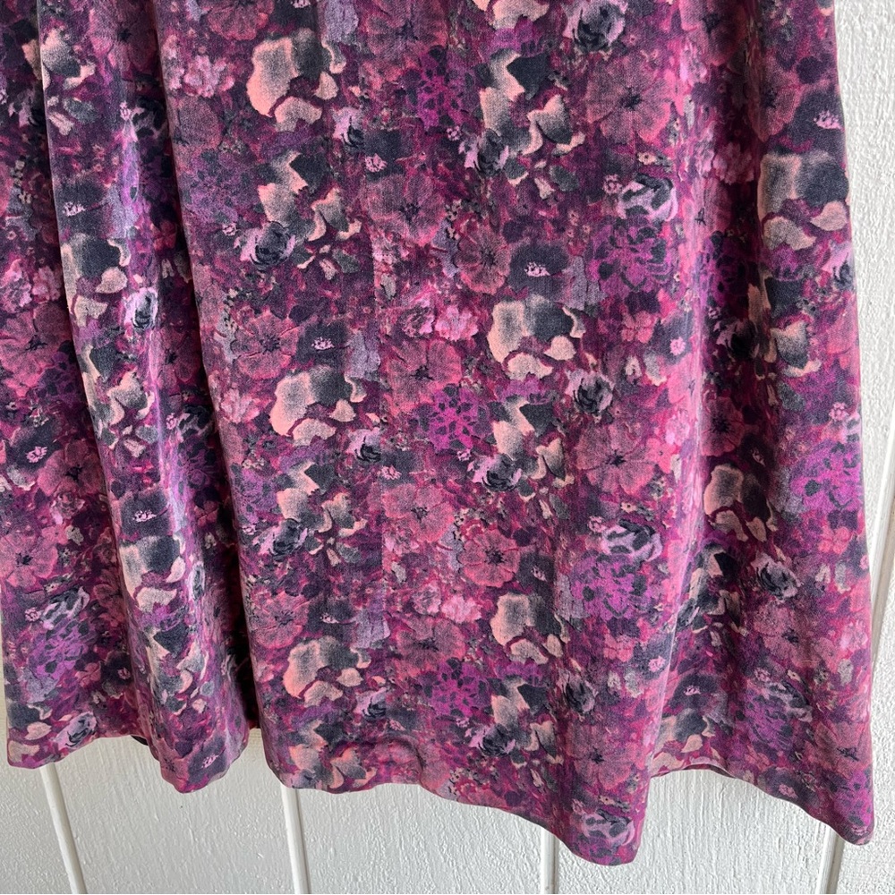 Vintage 1960s Marguerite Rubel Velvet Dark Floral A-Line Midi Skirt - Picture 3 of 8
